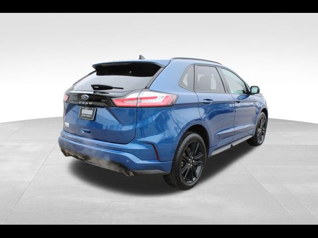 2021 Ford Edge 