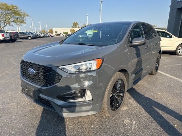 2021 Ford Edge 