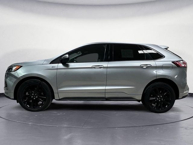 2021 Ford Edge 