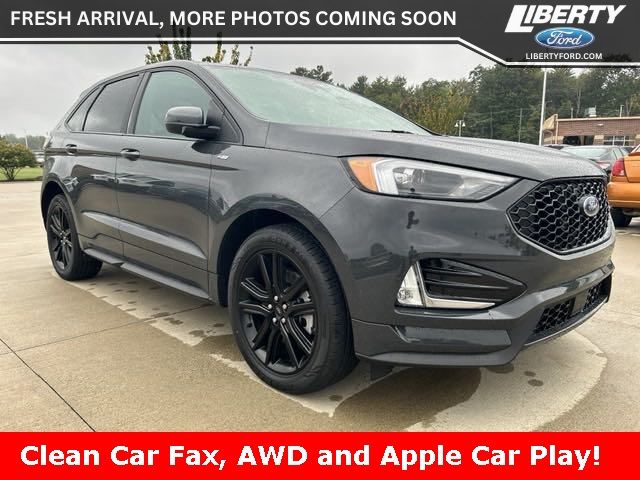 2021 Ford Edge 