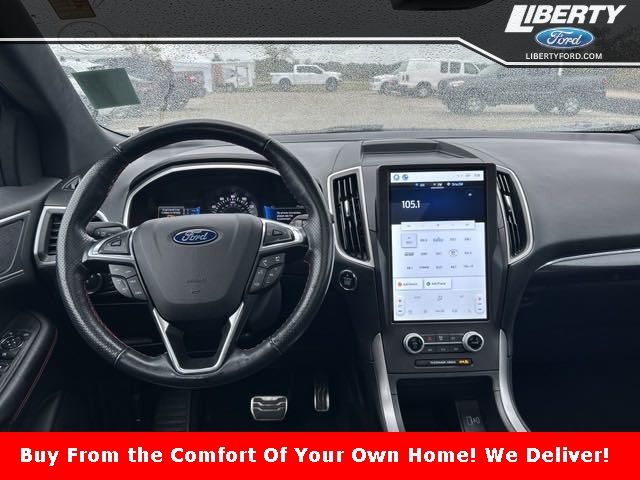 2021 Ford Edge 