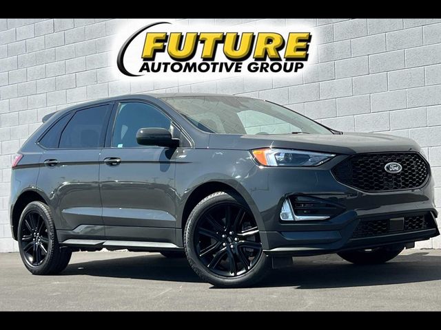 2021 Ford Edge 