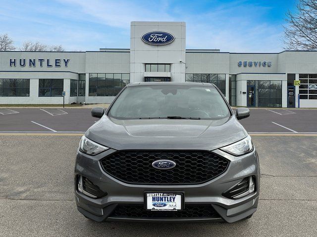 2021 Ford Edge 