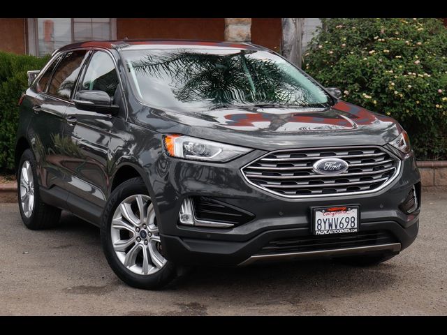 2021 Ford Edge Titanium