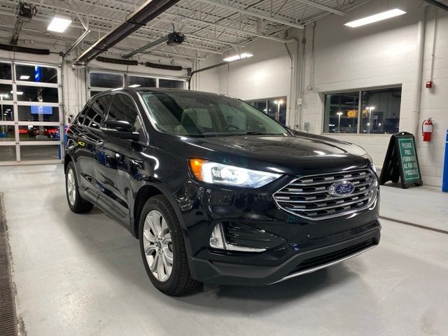 2021 Ford Edge Titanium