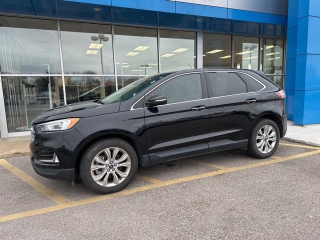 2021 Ford Edge Titanium