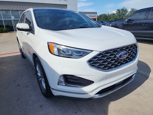 2021 Ford Edge Titanium