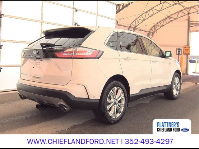 2021 Ford Edge Titanium