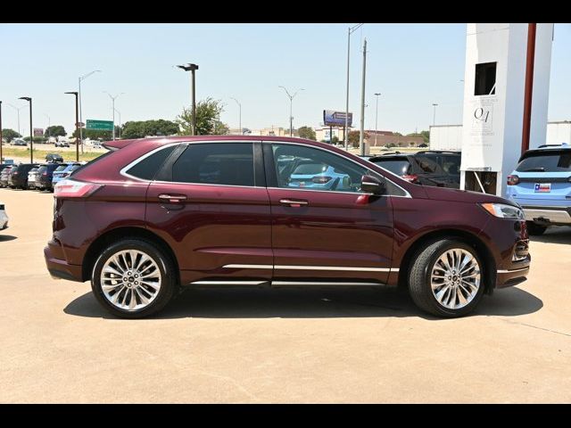 2021 Ford Edge Titanium