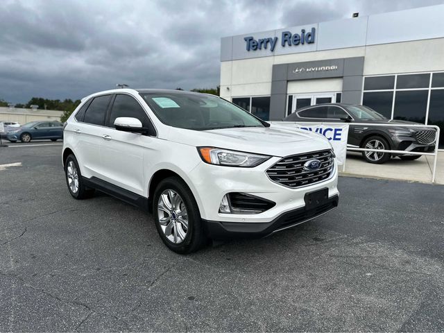 2021 Ford Edge Titanium