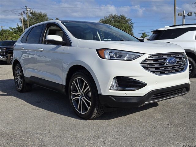 2021 Ford Edge Titanium