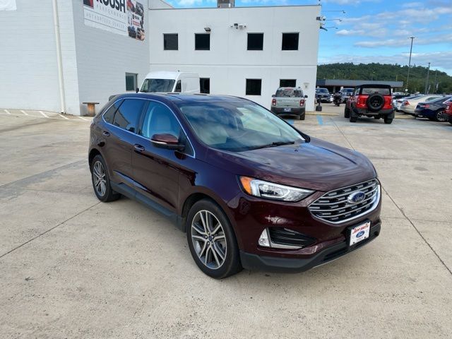 2021 Ford Edge Titanium