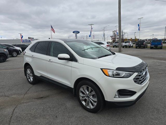 2021 Ford Edge Titanium