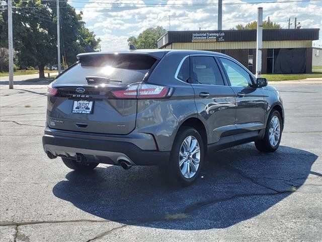 2021 Ford Edge Titanium