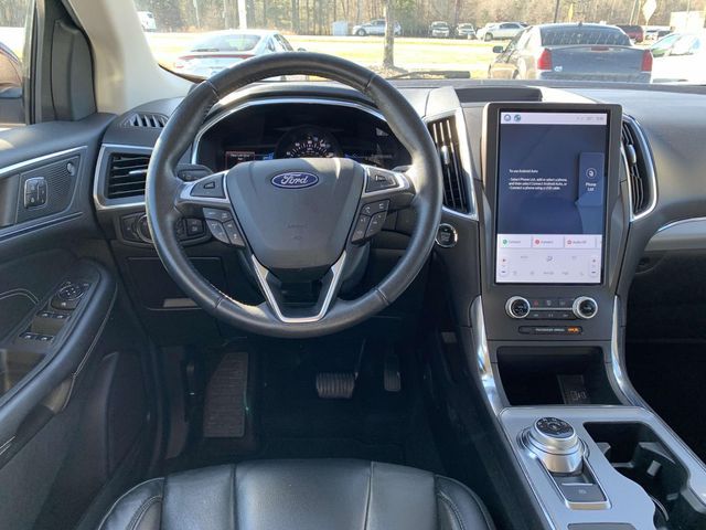 2021 Ford Edge Titanium