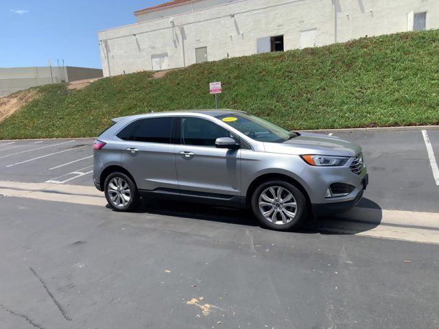 2021 Ford Edge Titanium