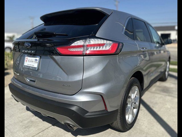 2021 Ford Edge Titanium