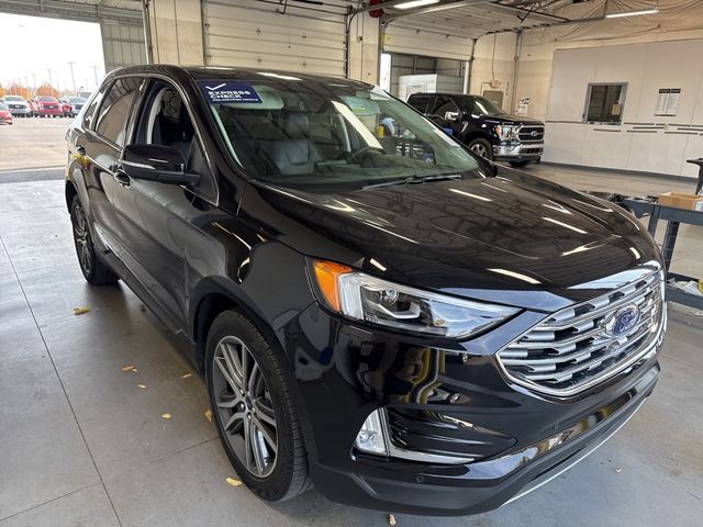 2021 Ford Edge Titanium