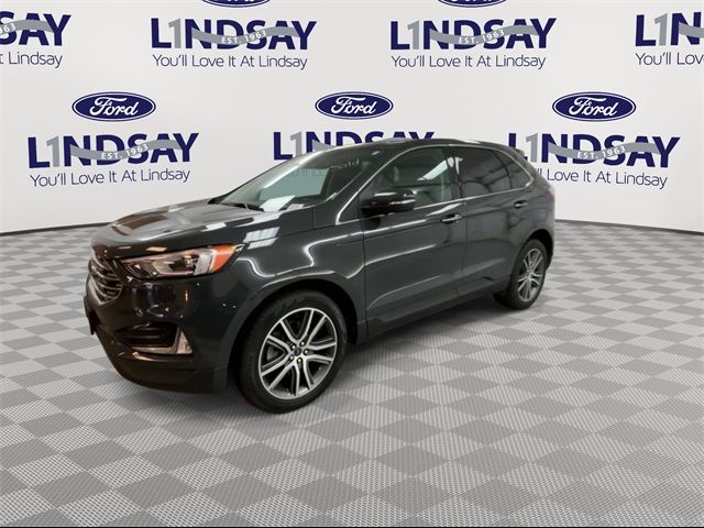 2021 Ford Edge Titanium