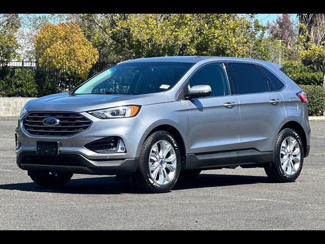 2021 Ford Edge Titanium