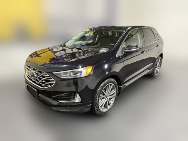 2021 Ford Edge Titanium