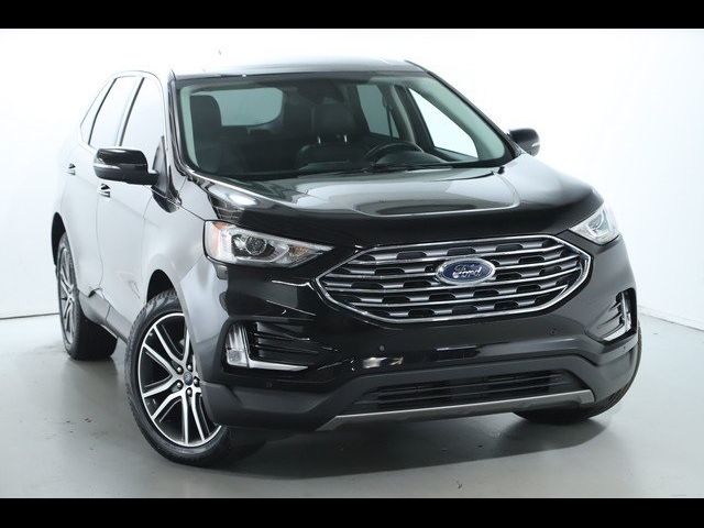 2021 Ford Edge Titanium