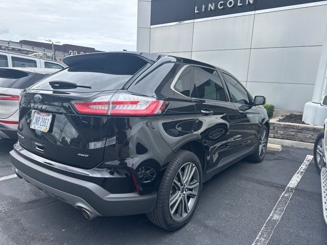 2021 Ford Edge Titanium