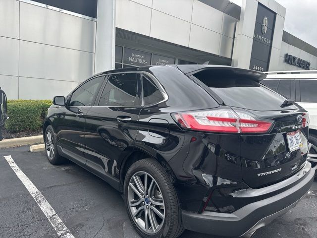 2021 Ford Edge Titanium