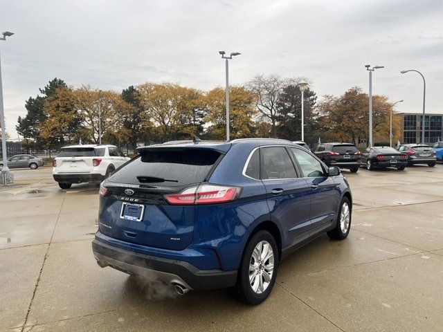 2021 Ford Edge Titanium