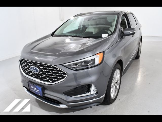 2021 Ford Edge Titanium