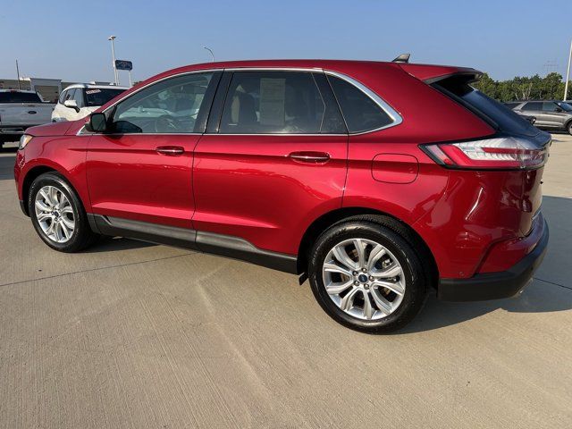 2021 Ford Edge Titanium