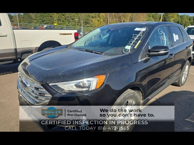 2021 Ford Edge Titanium