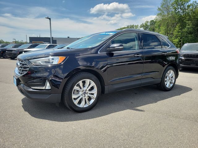 2021 Ford Edge Titanium