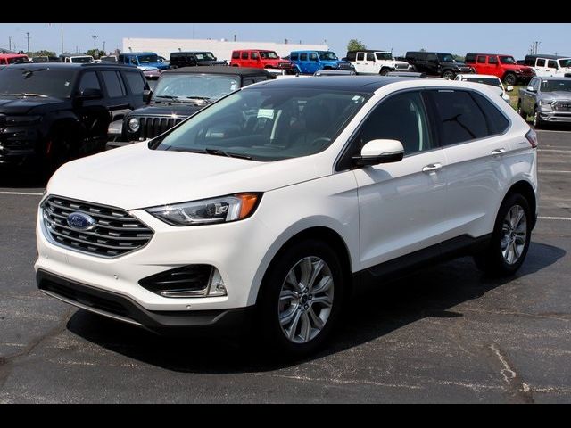 2021 Ford Edge Titanium