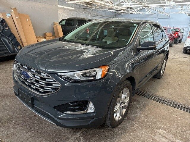 2021 Ford Edge Titanium