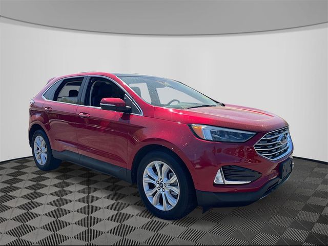 2021 Ford Edge Titanium