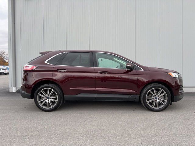 2021 Ford Edge Titanium