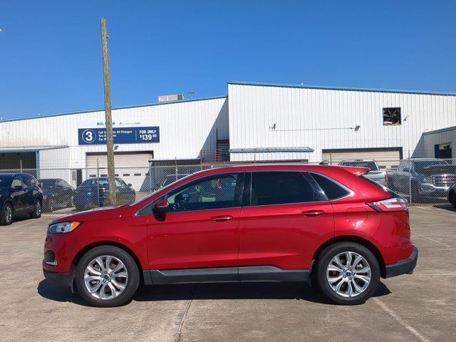 2021 Ford Edge Titanium