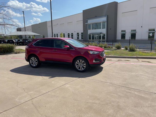 2021 Ford Edge Titanium