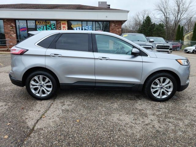 2021 Ford Edge Titanium