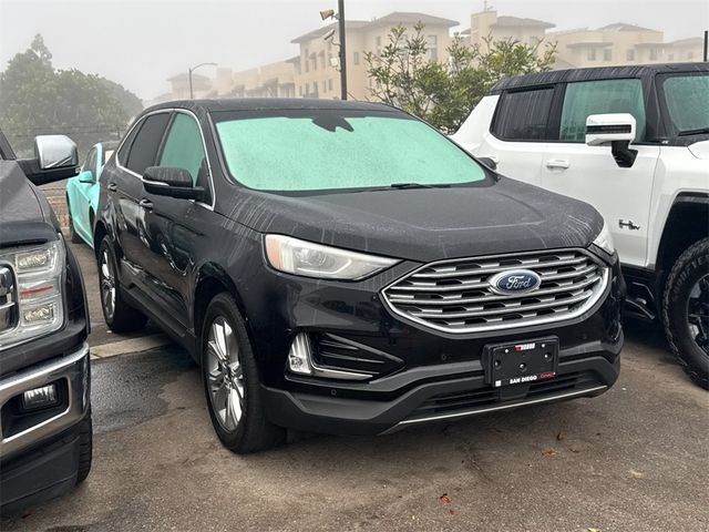 2021 Ford Edge Titanium