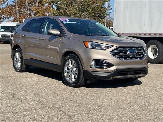 2021 Ford Edge Titanium