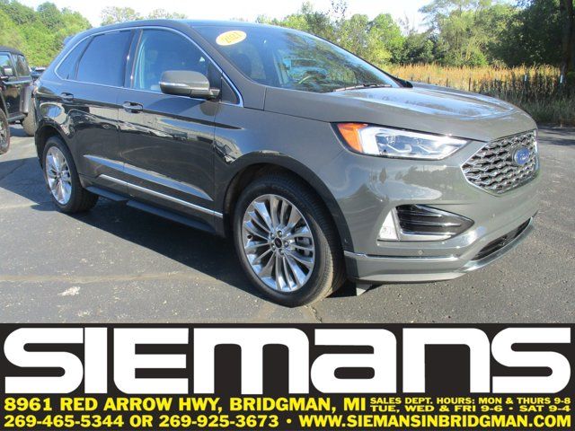 2021 Ford Edge Titanium