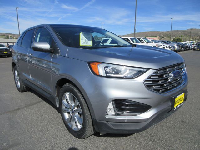 2021 Ford Edge Titanium