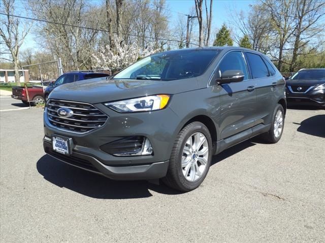 2021 Ford Edge Titanium