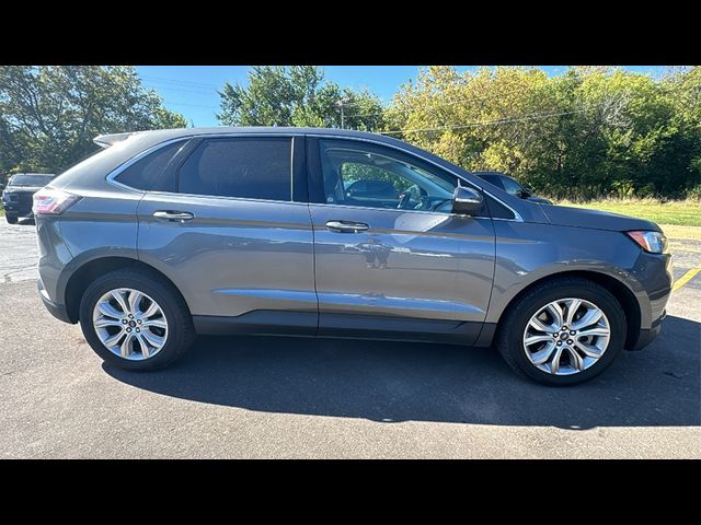 2021 Ford Edge Titanium