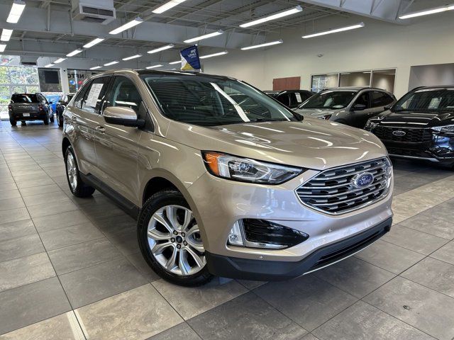 2021 Ford Edge Titanium