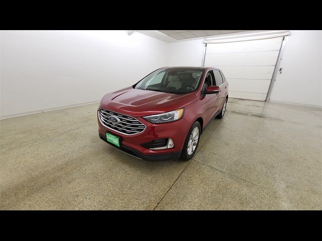 2021 Ford Edge Titanium