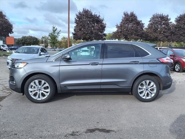 2021 Ford Edge Titanium