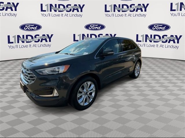 2021 Ford Edge Titanium